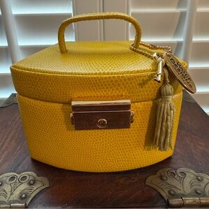 Wolf Designs Yellow Jewelry Box w Mirror & Key | Travel Case